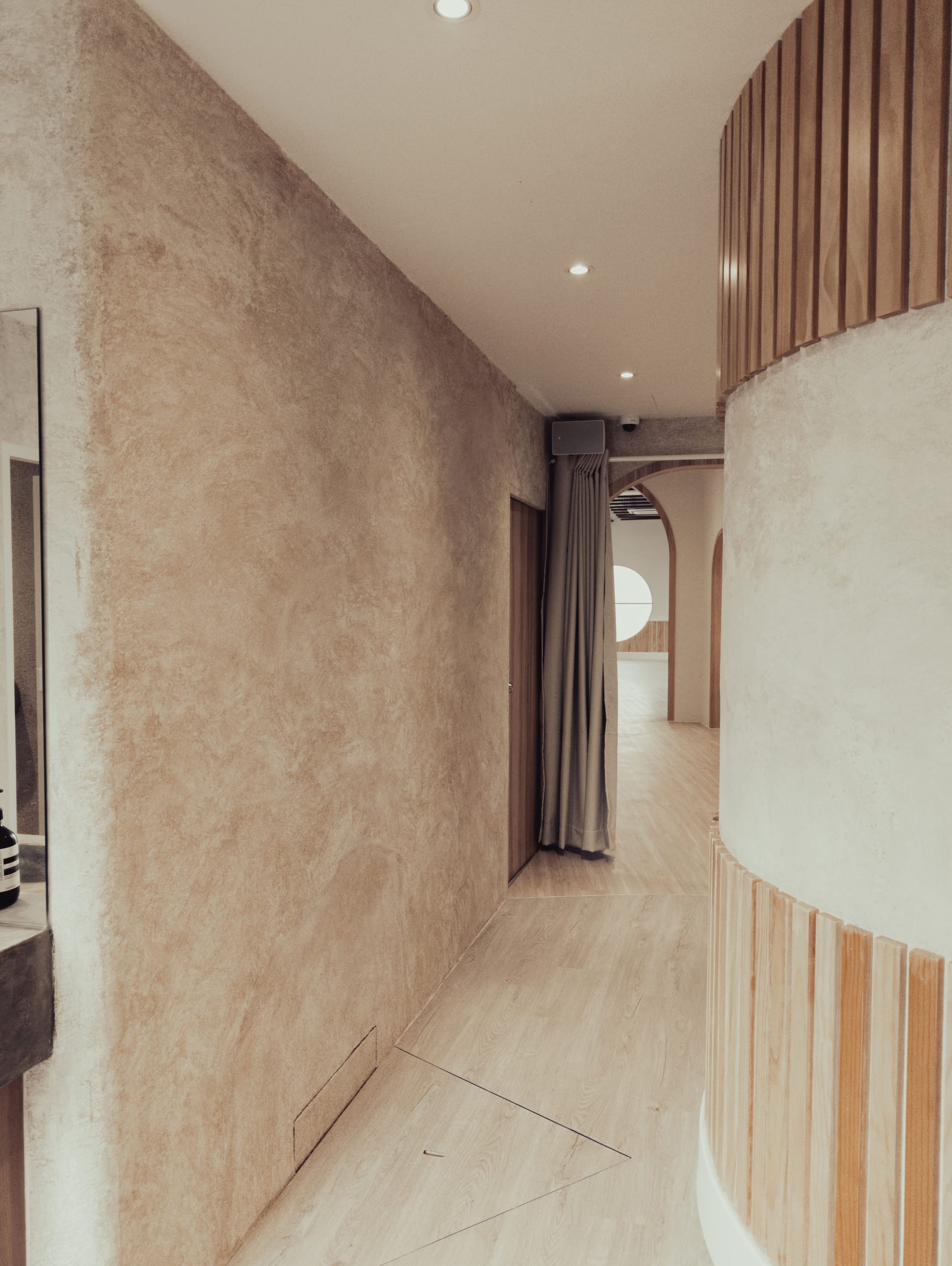 HAUS217 — official detail 08